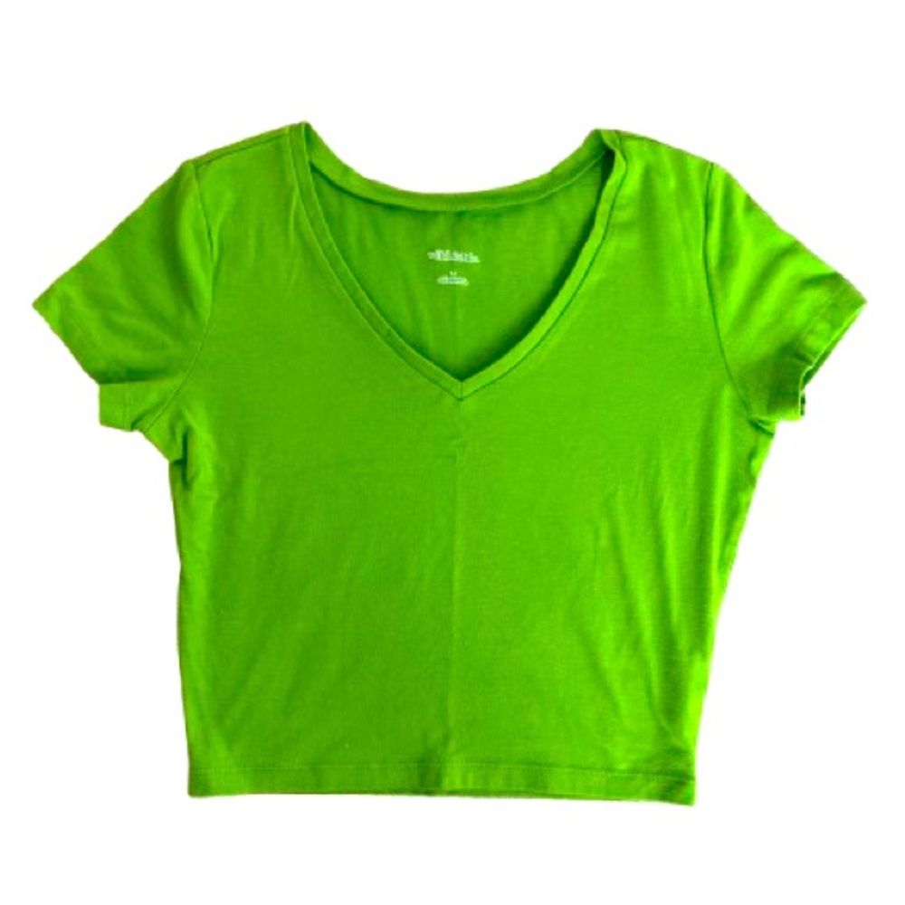 WILD FABLE BRIGHT GREEN V NECK CROP TOP BABY TEE SIZE M